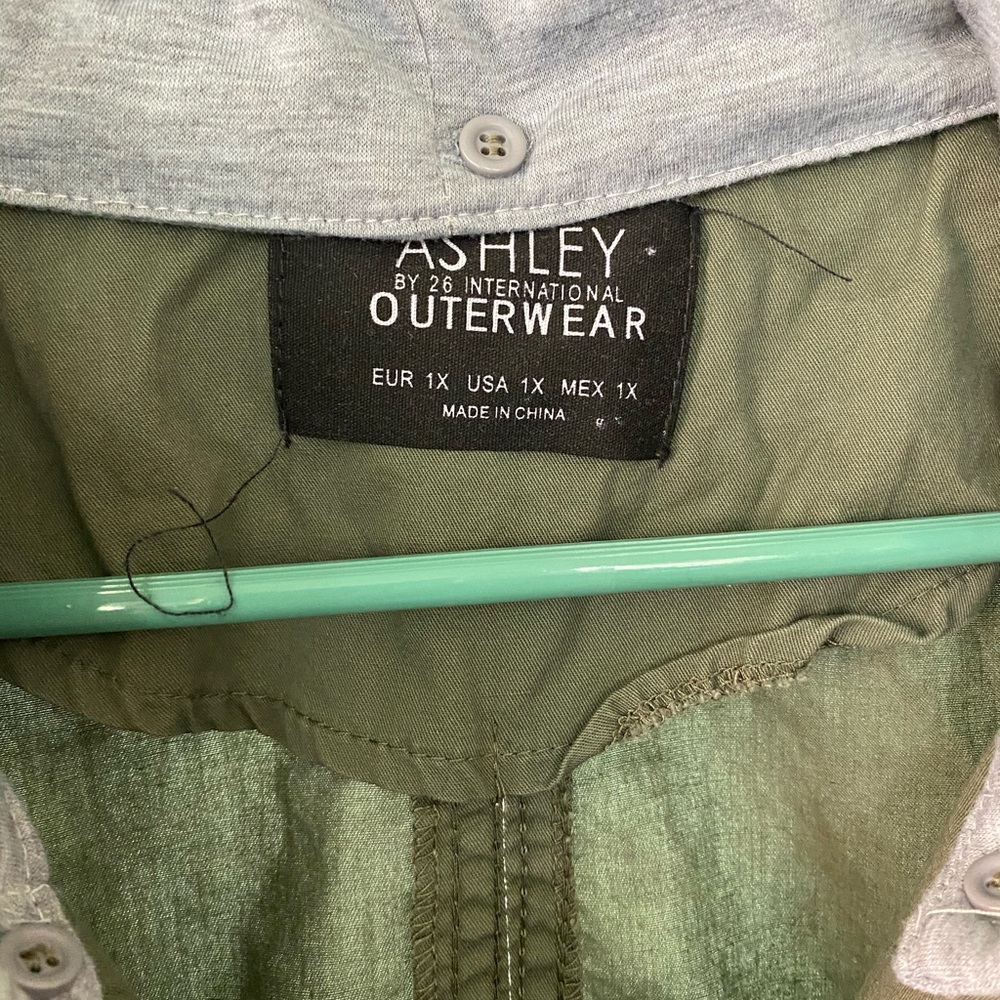 Utility jacket - Picture 2 of 2